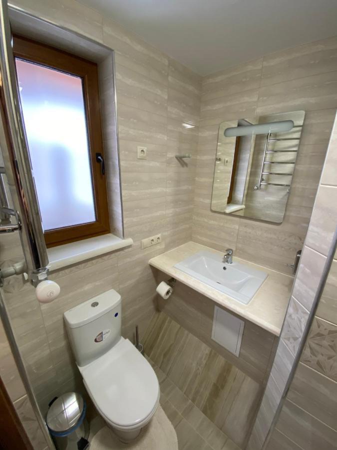 Hotel Korona Karpat Łazieszczina Zewnętrze zdjęcie